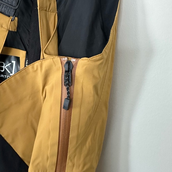 Burton AK Gore-Tex 2L Kimmy Bib Snowpants Woodthrush - Picture 11 of 15